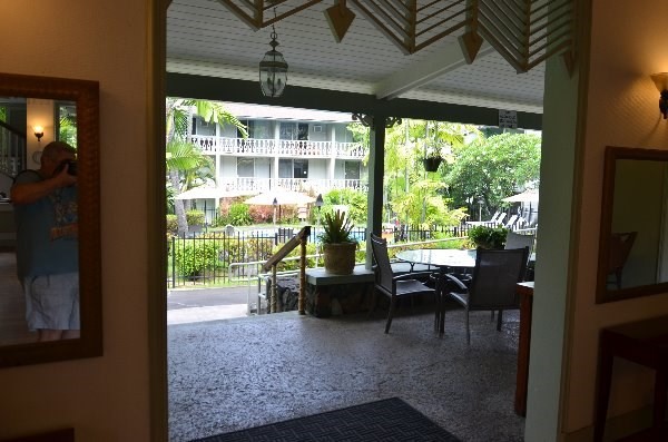 Photo 1 of 9 — 75-5776 KUAKINI HWY #102 102, Kailua-Kona, HI 96740
