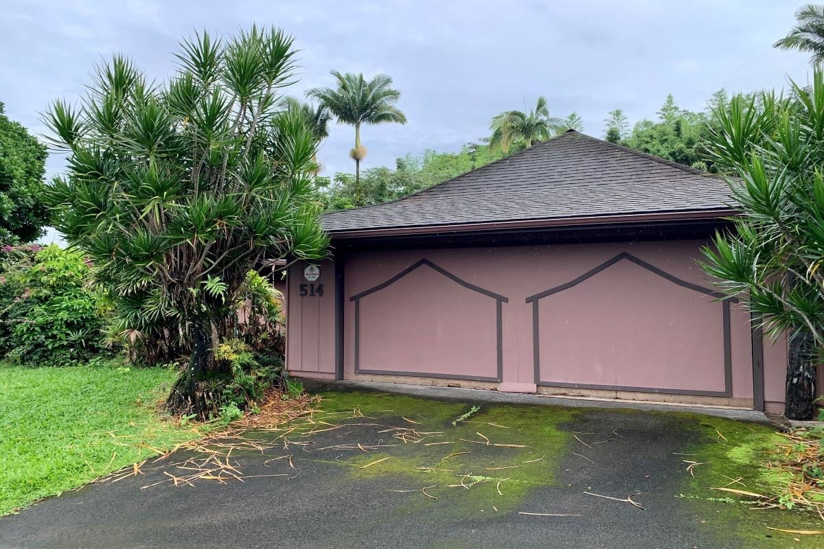 Photo 1 of 3 — 514 KAANINI ST, Hilo, HI 96720