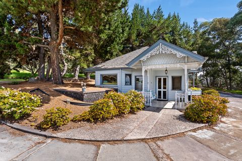 Photo of 92-8209 Lono Ln, Ocean View, HI 96737 (MLS # 717801)