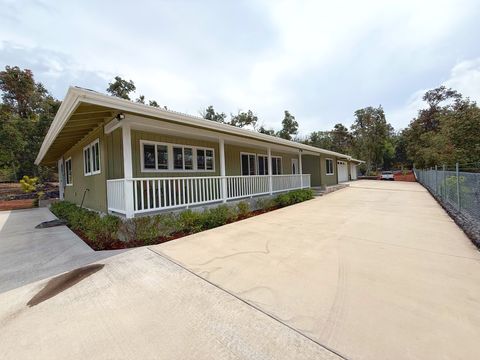 Photo of 92-8858 Paradise Pkwy, Ocean View, HI 96737 (MLS # 721016)