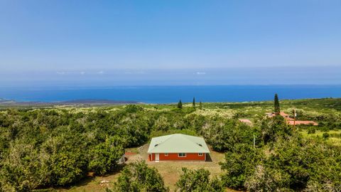 Photo of 89-995 Hawaii Belt Rd, Captain Cook, HI 96704 (MLS # 723989)