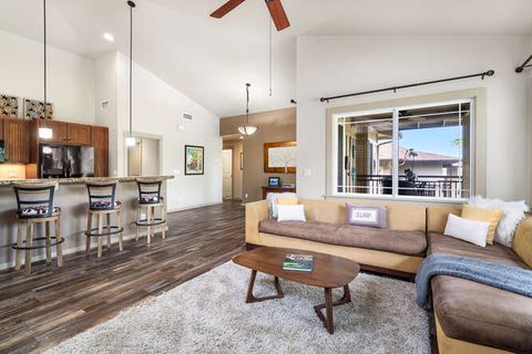 Photo of 75-6025 Alii Dr #L201, Kailua-Kona, HI 96740 (MLS # 722320)