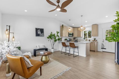 Photo of 18-4165 Mauna Kea Drive, Volcano, HI 96785 (MLS # 726077)