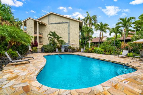 Photo of 75-5681 Kuakini Hwy #215, Kailua-Kona, HI 96740 (MLS # 722940)