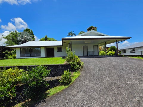Photo of 1084 Apono Pl, Hilo, HI 96720 (MLS # 731628)