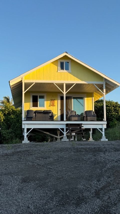 Photo of 94-6534 Holowai St, Naalehu, HI 96772 (MLS # 724564)