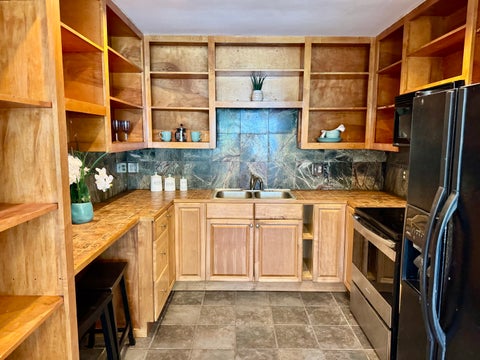 Photo of 15-2733 Maikoiko St, Pahoa, HI 96778 (MLS # 728103)