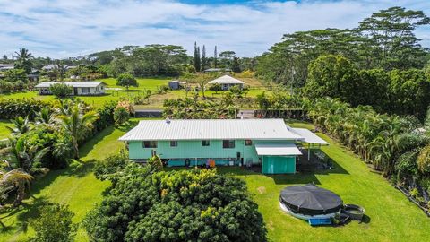 Photo of 15-1477 17th Ave, Keaau, HI 96749 (MLS # 727024)