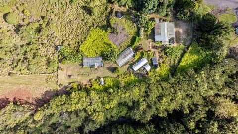 Photo of 32-520 Piha Kahuku Rd, Ninole, HI 96773 (MLS # 720054)