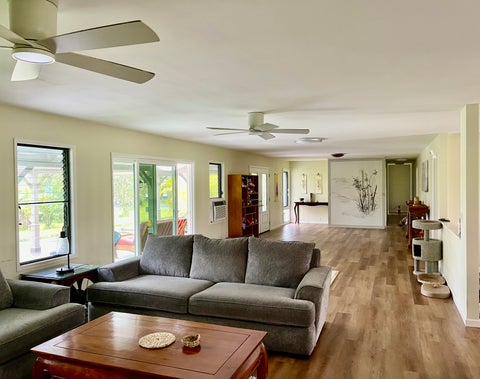 Photo of 935 Kukuau St, Hilo, HI 96720 (MLS # 733838)