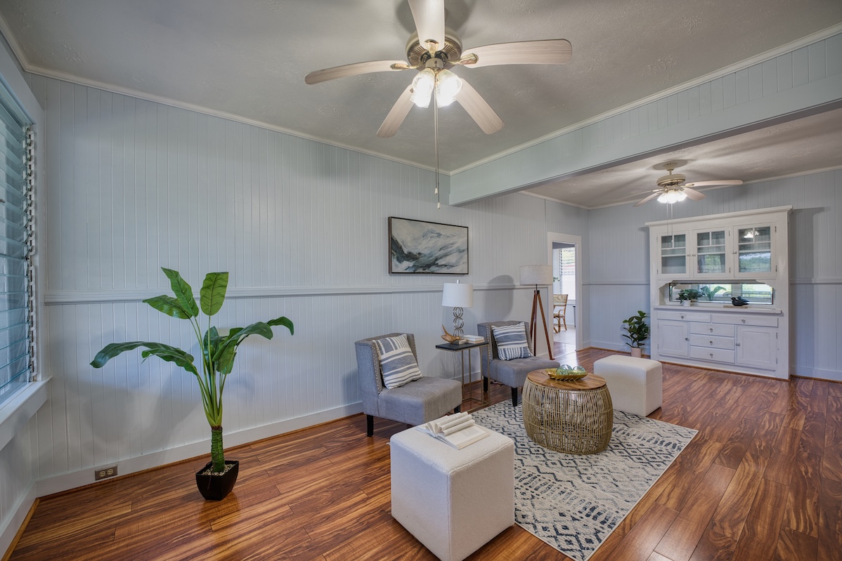 14 PUU HINA ST