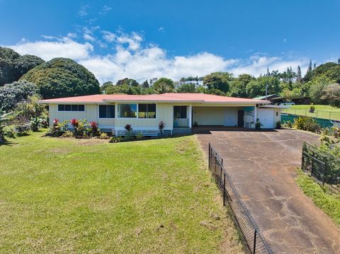 Photo of 29-2211 Old Mamalahoa Hwy #2, Hakalau, HI 96710 (MLS # 729456)