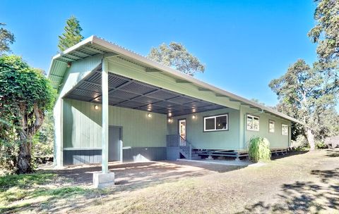 Photo of 92-9061 Leilani Pkwy, Ocean View, HI 96737 (MLS # 725005)