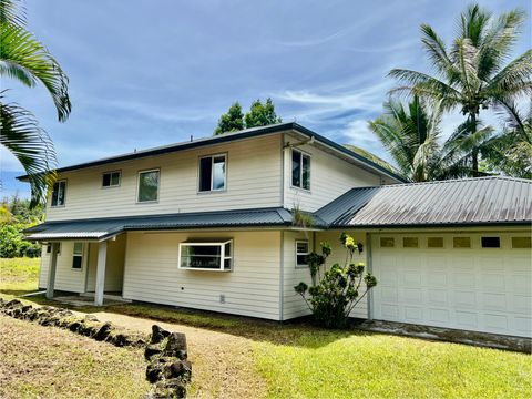 Photo of 15-1075 Pilikai Rd, Keaau, HI 96749 (MLS # 722715) Photo of 15-1075 Pilikai Rd, Keaau, HI 96749 (MLS # 722715)