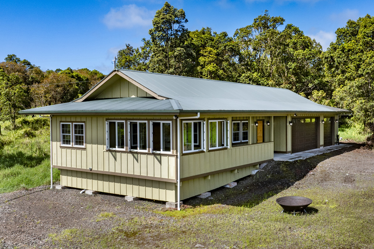 Photo 1 of 30 — 18-4278 LUNA IKENA RD, Mountain View, HI 96771