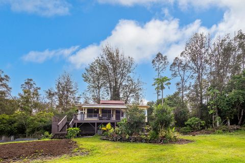 Photo of 89-1426 Hawaii Belt Rd, Captain Cook, HI 96704 (MLS # 728800)
