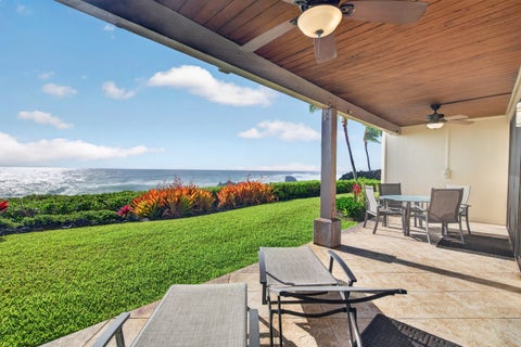 Photo of 78-6800 Alii Dr #1102, Kailua Kona, HI 96740 (MLS # 732938)