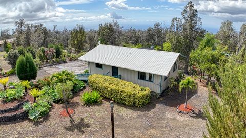 Photo of 92-8689 Lehua Ln, Ocean View, HI 96737 (MLS # 725242)