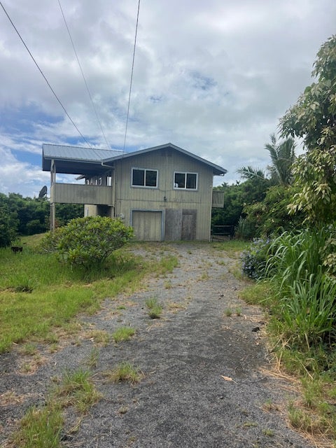Photo of 94-6353 Pua St, Naalehu, HI 96772 (MLS # 734096)