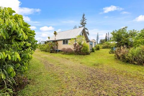 Photo of 15-1868 6th Ave, Keaau, HI 96749 (MLS # 733017)