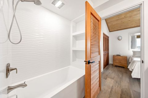 Tiny photo for 1661 Pee Rd #2-307, Koloa, HI 96756 (MLS # 729497)