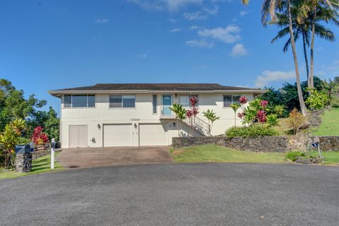 Photo of 73-4326 Malu Pl, Kailua-Kona, HI 96740 (MLS # 726914)