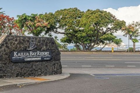 Photo of 75-5669 Kuakini Highway #5101, Kailua Kona, HI 96740 (MLS # 727992)