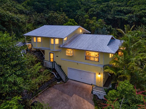 Photo of 87-3180 Boki Rd, Captain Cook, HI 96704 (MLS # 731152)
