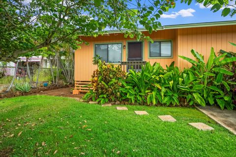 Photo of 4720 Menehune Rd, Waimea, HI 96796 (MLS # 719362)