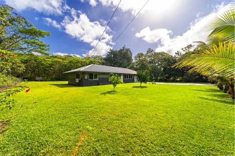 Photo of 15-1839 13th Ave (Kukui) Ave, Keaau, HI 96749 (MLS # 728741)