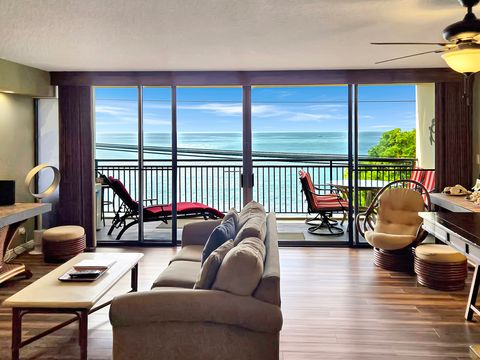 Photo of 75-5782 Kuakini Highway #203, Kailua-Kona, HI 96740 (MLS # 725762)