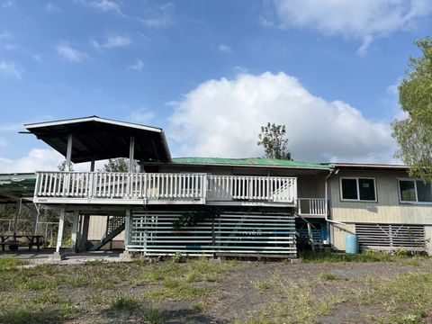 Photo of 92-1577 Keaka Pkwy, Ocean View, HI 96737 (MLS # 727487)