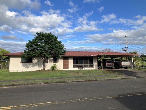 Photo of 2557 Kinoole St, Hilo, HI 96720 (MLS # 724525)