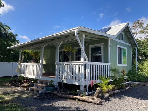 Photo of 94-6312 Mauka St, Naalehu, HI 96772 (MLS # 727247)