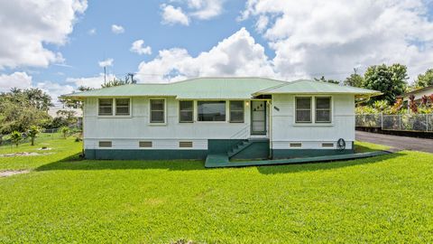 Photo of 1655 Wailuku Dr, Hilo, HI 96720 (MLS # 724508)