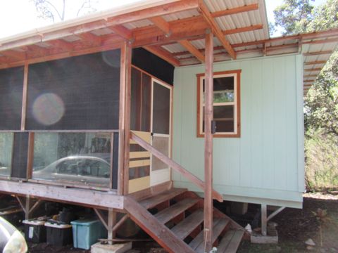 Photo of 92-1780 Sea Breeze Pkwy, Ocean View, HI 96737 (MLS # 725935)