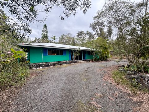 Photo of 92-1467 Luau Dr, Ocean View, HI 96737 (MLS # 729328)