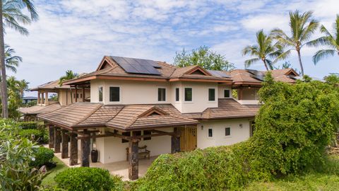Photo of 77-208 Kealohikai Pl, Kailua-Kona, HI 96740 (MLS # 724956)