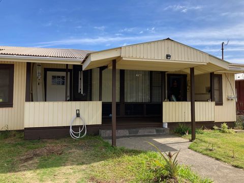 Photo of 95-5565 Nahele St, Naalehu, HI 96772 (MLS # 725938)