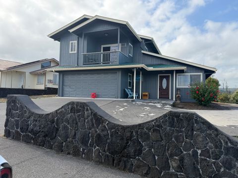 Photo of 768 la Hou St, Hilo, HI 96720 (MLS # 729072)