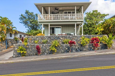 Photo of 73-993 Kukuinui St, Kailua-Kona, HI 96740 (MLS # 726040)