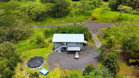 Photo of 13-1368 Launahele Rd, Pahoa, HI 96778 (MLS # 725569)