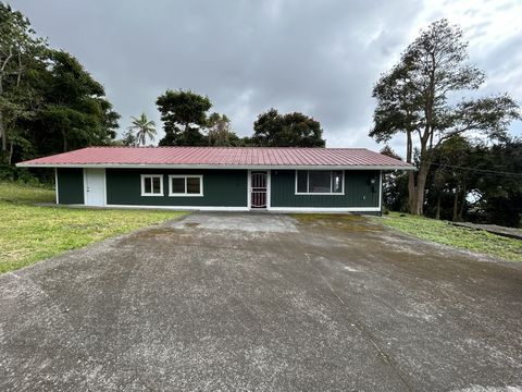 Photo of 82-6136 Road D #B, Captain Cook, HI 96704 (MLS # 728112)