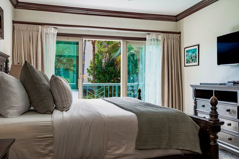 Tiny photo for 4-820 Kuhio Hwy #F202, Kapaa, HI 96746 (MLS # 724599)