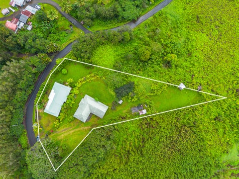 Photo of 2637 Kaiwiki Rd, Hilo, HI 96720 (MLS # 733518)
