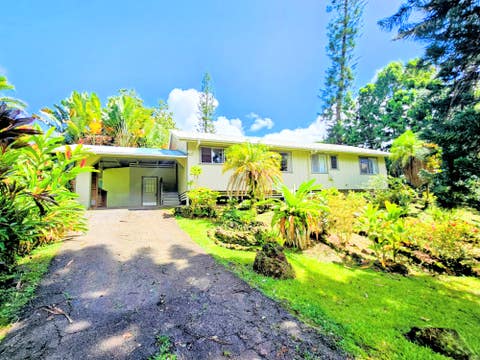 Photo of 16-1487 Pohaku Circle, Keaau, HI 96749 (MLS # 727327)