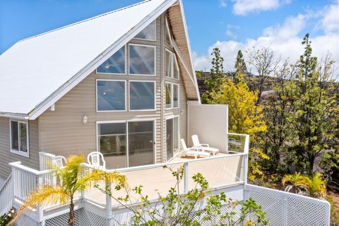 Photo of 92-2126 Coral Pkwy, Ocean View, HI 96737 (MLS # 724504)