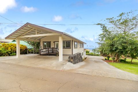 Photo of 44-409 Hoolokahi St, Honokaa, HI 96727 (MLS # 727987)