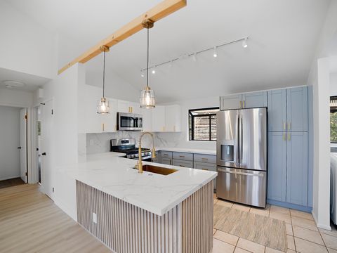 Photo of 68-1930 Puu Nui St, Waikoloa, HI 96738 (MLS # 724052)