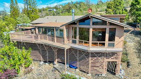 Photo of 92-1750 Keaka Pkwy, Ocean View, HI 96737 (MLS # 719891)
